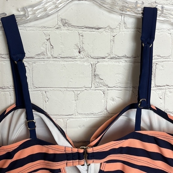 Beach Bump by Motherhood Maternity Tankini Swimsuit Set - Picture 7 of 15